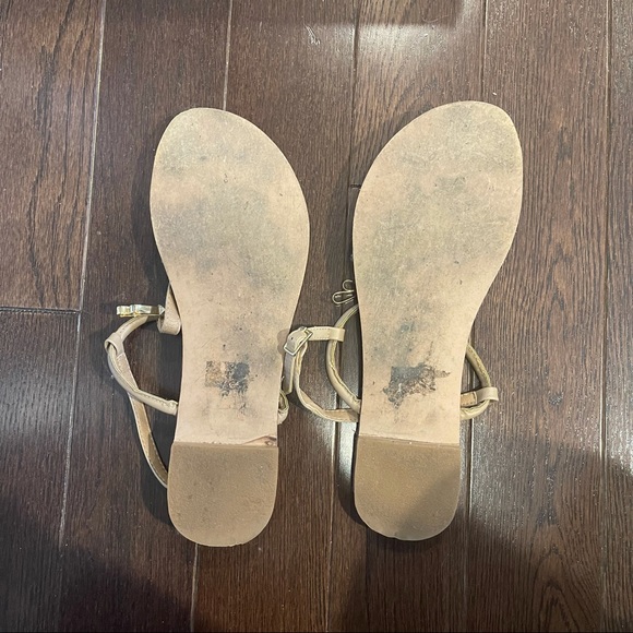 Steve Madden Flat Thong Sandals Size 9 - Picture 5 of 5